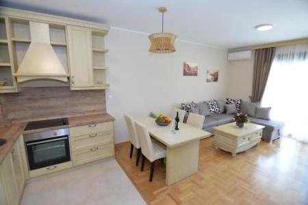ROOMS & DOBROTSKI DVORI - 34