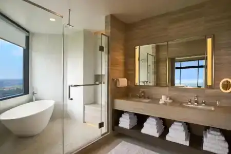 Vea, a Marriott & Spa - 121