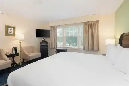 Wonder View Inn - 35