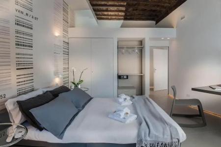 b&b First Floor - 17