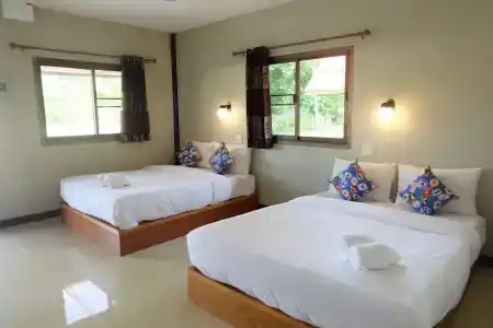 OYO 670 Baan Suan Chan Resort - 4