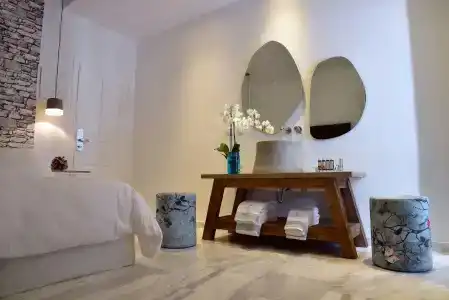 Hermes Mykonos - 4