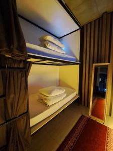 Karvi Hostel & Suites - 71
