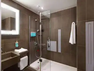 Novotel London Tower Bridge - 7