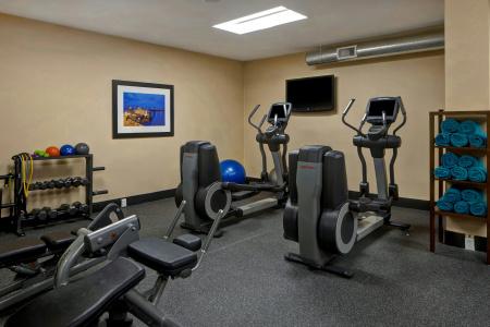 Four Points by Sheraton - 44