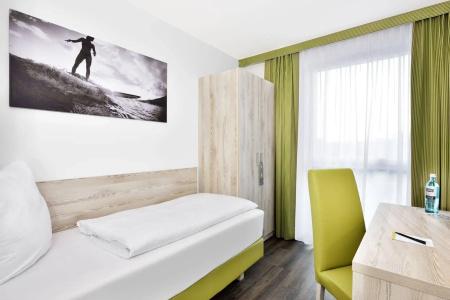 Novina Sleep Inn Herzogenaurach - 2