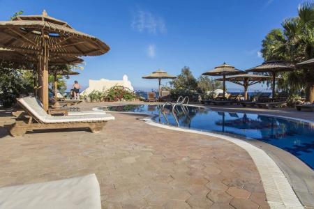 The Bedouin Moon - 17