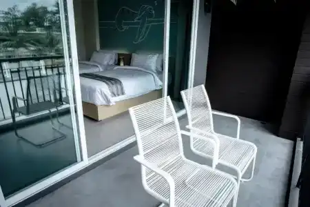 Tiras Patong Beach - 49