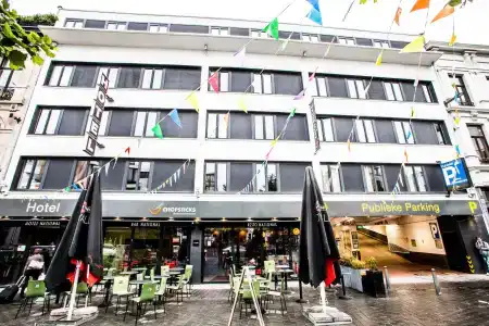 Antwerp National - 0