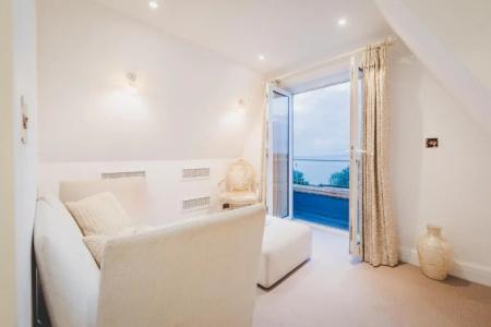 Holm House - 58