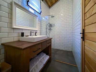 Simurg Inn - 112