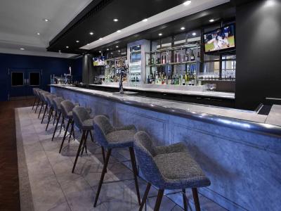 The Novotel Centre - 23