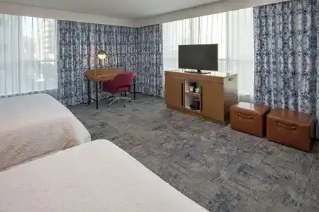 Hampton Inn And Suites By Hilton Portland-Pearl District - 67