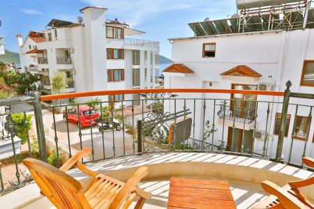 Kaş, merkezde, denize yakın, balkonlu, konforlu apart daireler - 66
