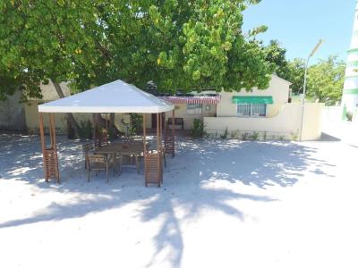 Luau Beach Inn - 23