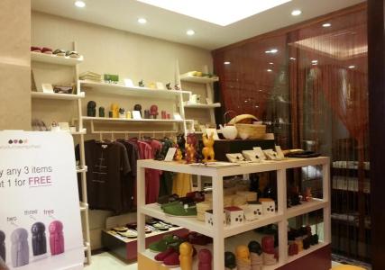 Golden Silk Boutique - 25
