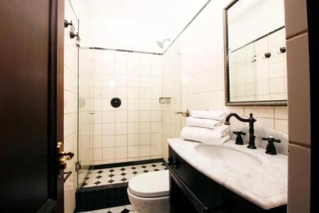 Boutique Castillo Rojo - 76