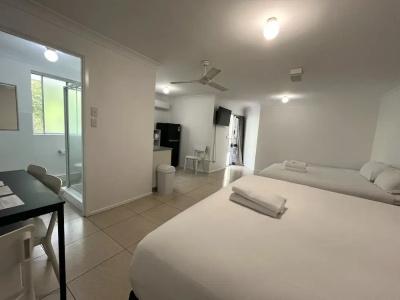 Browns at Broadbeach - 31