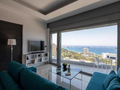 Rhodes SkyLine Suites - 162