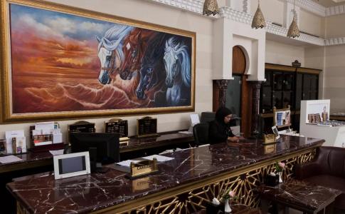Rayan Sharjah - 27