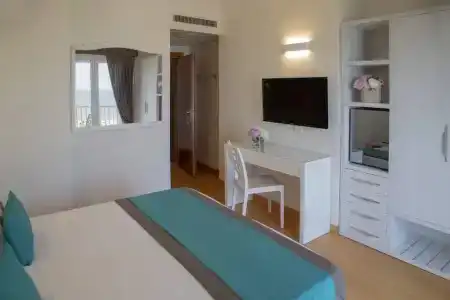Mon Cheri - 144