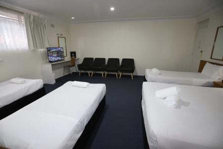 Reign Inn - 79