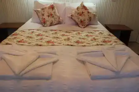 Esralina Pension - 52