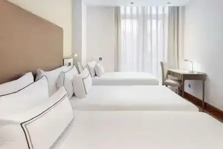 Melia Maria Pita - 57