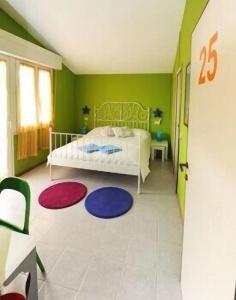 Sunflower Beach Backpacker Hostel - 62