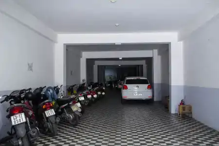Xuan Hung - 11
