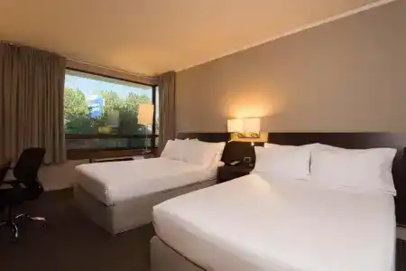 Holiday Inn Express -, An Ihg - 60