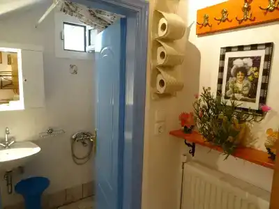 Kontaratos Studios & - 10