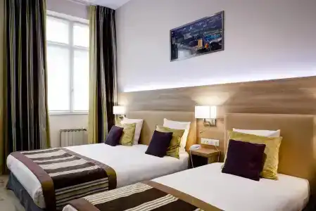 Le Phénix Hôtel - 1