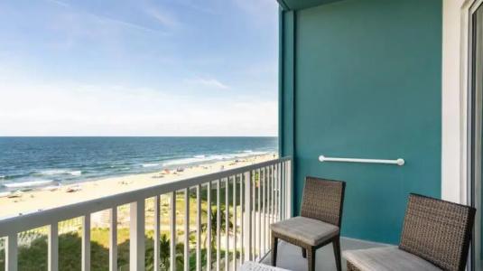 DoubleTree by Hilton Ocean City Oceanfront - 186