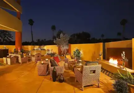 Ventura Beach Marriott - 19