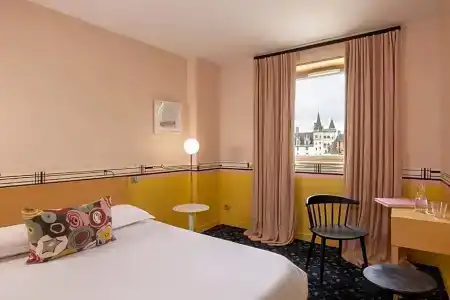 L'Hôtel - 78