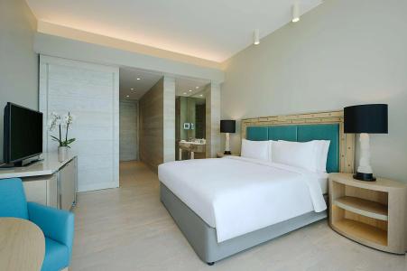Hilton Dead Sea Resort & Spa - 5
