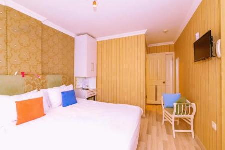 Walnut Shell & Spa - 59