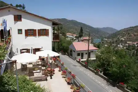 Atratsa Mountain Suites - 8