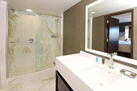 Beverly Hills Marriott - 9