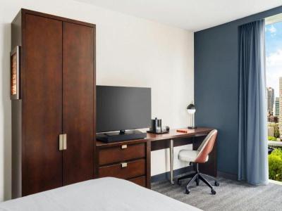 Courtyard by Marriott Waikiki Beach - 108