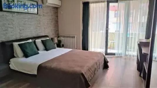 Batumi Sun Hostel - 4