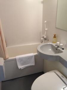 Kuretake Inn Okayama - 6