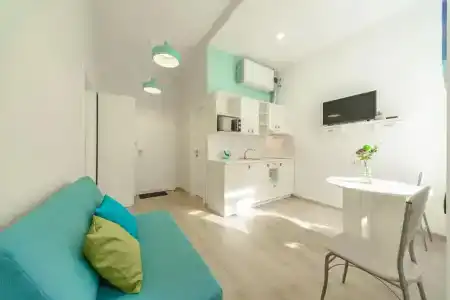 Basseynaya Apart - 135