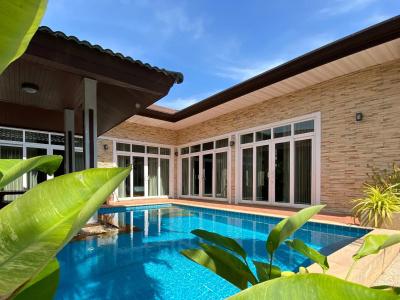 Rawai Private Villas - Pools and Garden - 7