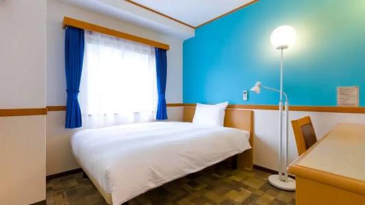Toyoko Inn Stadium-mae No.2 - 52