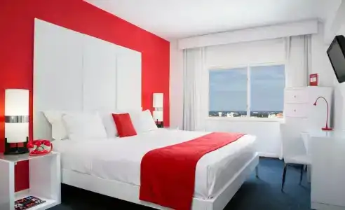 Red South Beach - 4