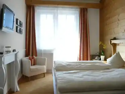 Roter Hahn - Bed & Breakfast - 26