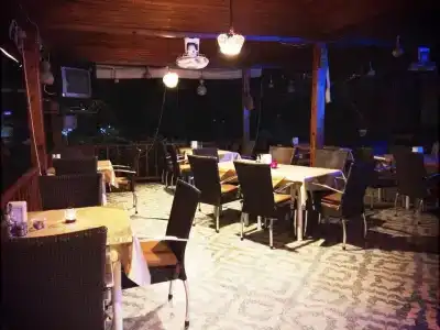 Tas Motel - 2