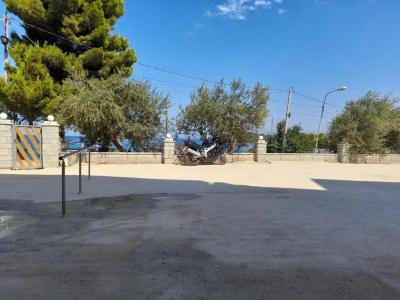 Esmerald Ksamil - 13